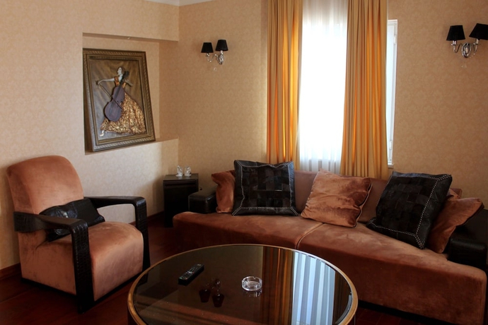 Imagen de la habitación del Hotel Rena, Ayvacık. Foto 4