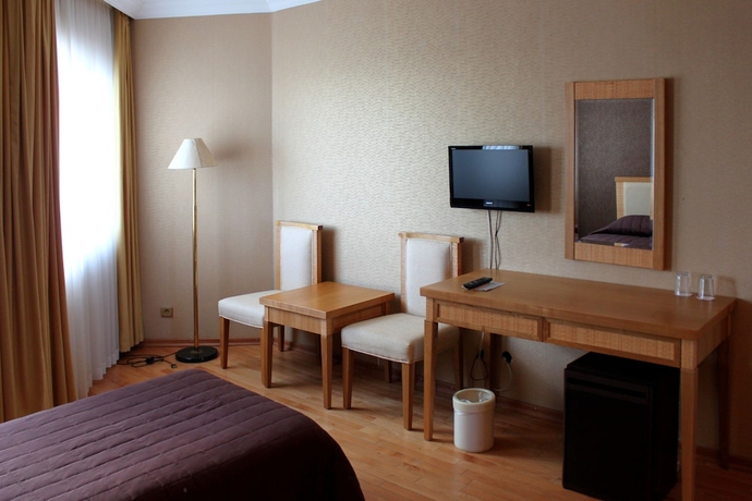 Imagen de la habitación del Hotel Rena, Ayvacık. Foto 12