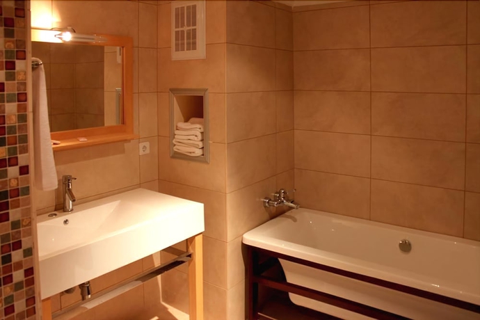 Imagen de la habitación del Hotel Rena, Ayvacık. Foto 16