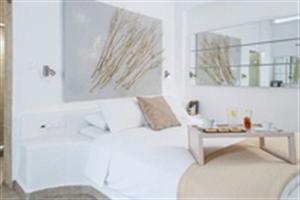 Imagen de la habitación del Hotel Rena, Perissa-Perivolos. Foto 8