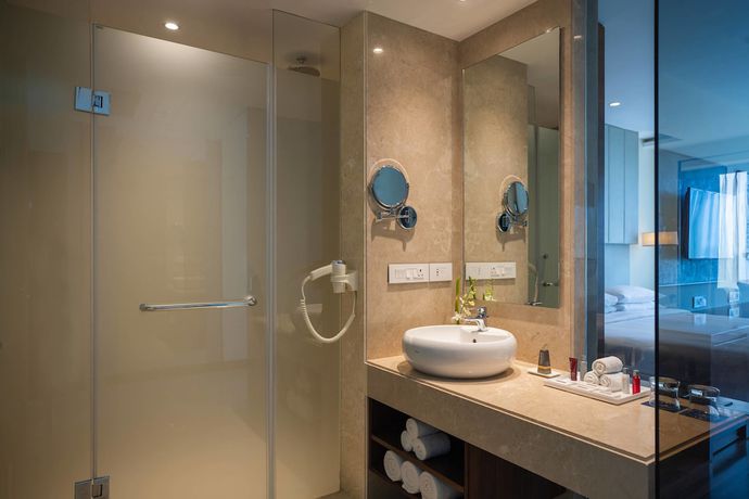 Imagen de la habitación del Hotel Renaissance Ahmedabad Sg Highway. Foto 7