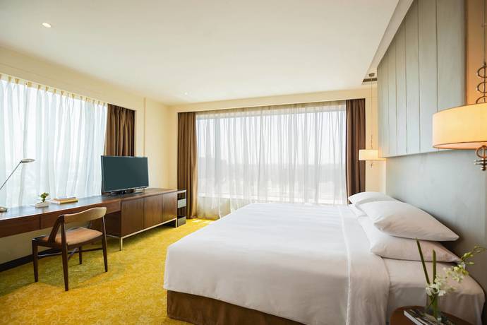 Imagen de la habitación del Hotel Renaissance Ahmedabad Sg Highway. Foto 8