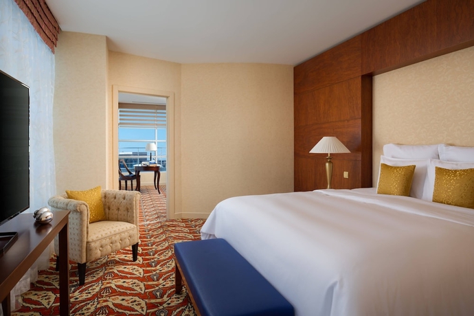 Imagen de la habitación del Hotel Renaissance Aktau. Foto 5