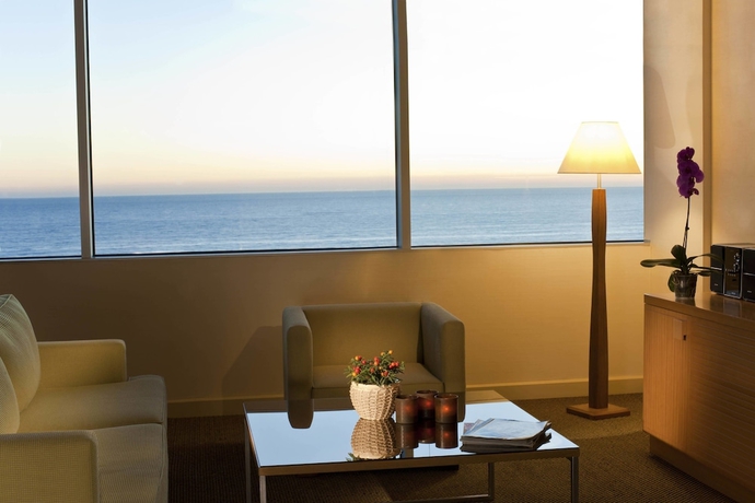 Imagen de la habitación del Hotel Renaissance Aktau. Foto 9