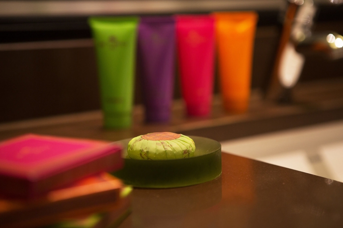 Imagen de la habitación del Hotel Renaissance Amsterdam. Foto 6