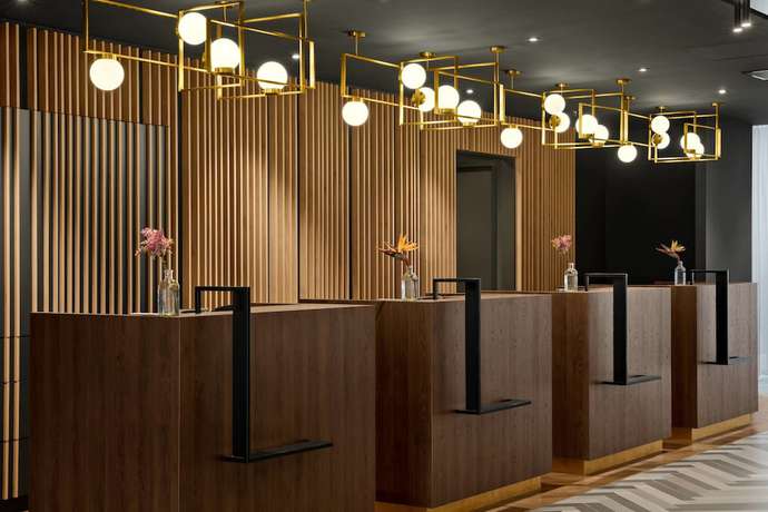 Imagen del bar/restaurante del Hotel Renaissance Amsterdam Schiphol Airport. Foto 3