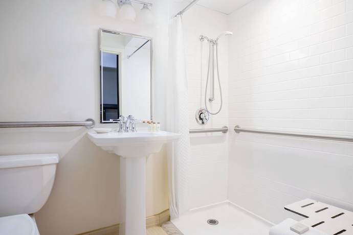 Imagen de la habitación del Hotel Renaissance Asheville Downtown. Foto 7