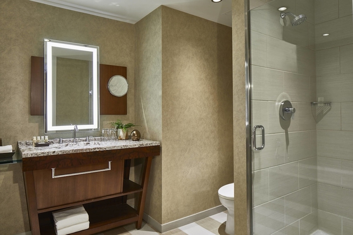 Imagen de la habitación del Hotel Renaissance Atlanta Midtown. Foto 11