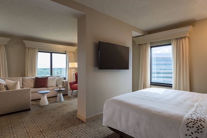 Imagen de la habitación del Hotel Renaissance Austin. Foto 3