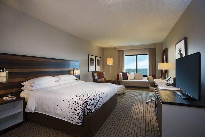 Imagen de la habitación del Hotel Renaissance Austin. Foto 11