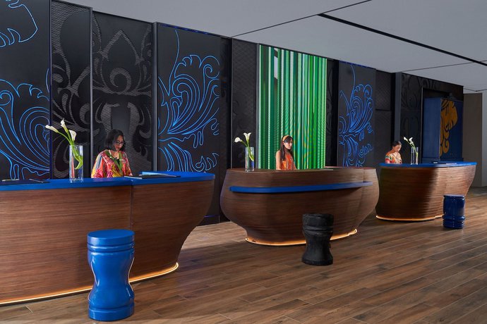 Imagen de los interiores del Hotel Renaissance Bali Nusa Dua Resort. Foto 17