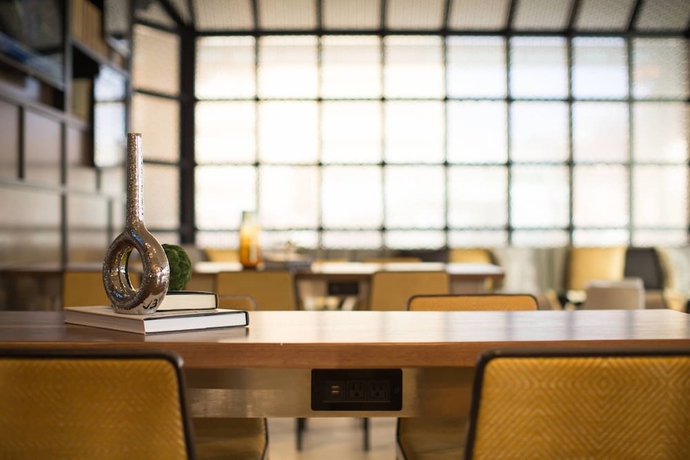 Imagen de los interiores del Hotel Renaissance Baltimore Harborplace. Foto 15