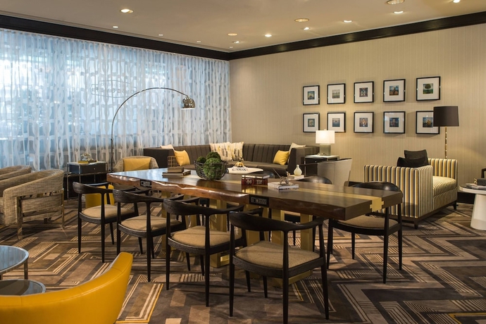 Imagen de los interiores del Hotel Renaissance Baltimore Harborplace. Foto 16