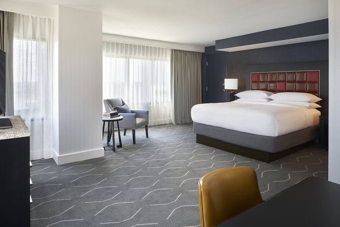 Imagen de la habitación del Hotel Renaissance Baltimore Harborplace. Foto 11