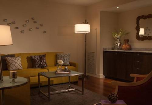 Imagen de la habitación del Hotel Renaissance Baton Rouge. Foto 4