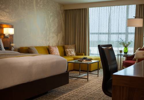 Imagen de la habitación del Hotel Renaissance Baton Rouge. Foto 6