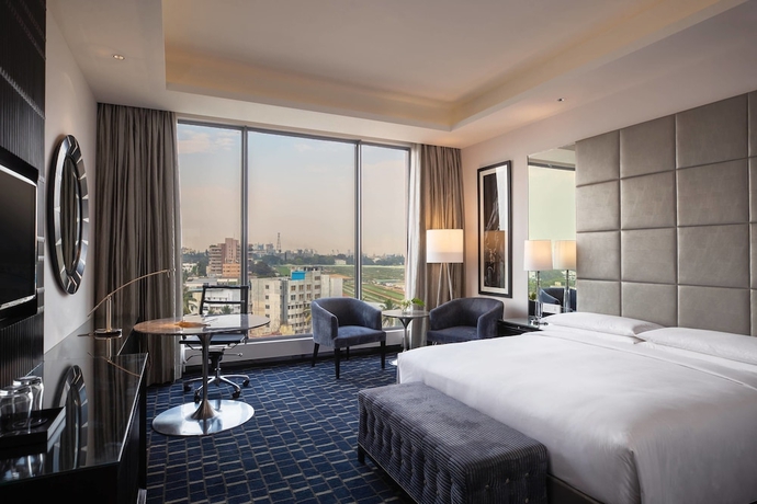 Imagen de la habitación del Hotel Renaissance Bengaluru Race Course. Foto 5