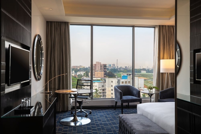 Imagen de la habitación del Hotel Renaissance Bengaluru Race Course. Foto 10