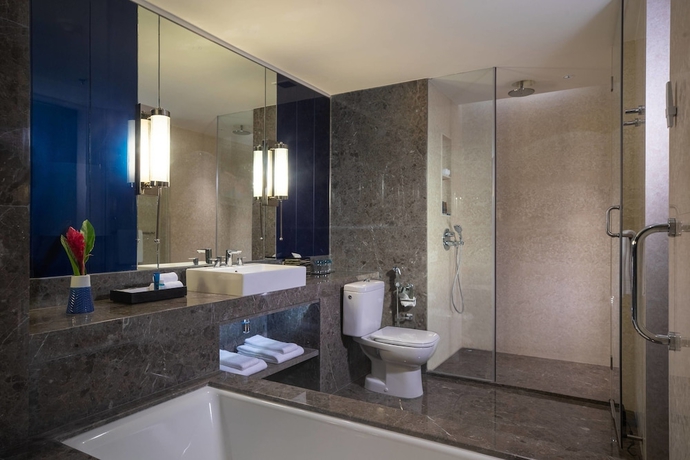 Imagen de la habitación del Hotel Renaissance Bengaluru Race Course. Foto 14