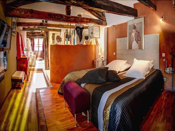 Imagen de la habitación del Hotel Renaissance, Castres. Foto 11