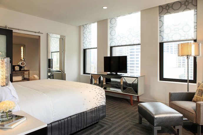 Imagen de la habitación del Hotel Renaissance Cincinnati Downtown. Foto 7