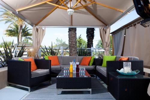 Imagen general del Hotel Renaissance Clubsport Aliso Viejo Laguna Beach Hot. Foto 8