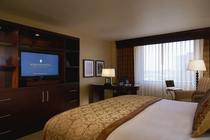 Imagen de la habitación del Hotel Renaissance Dallas Addison. Foto 7