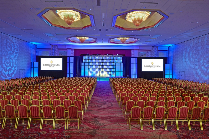 Imagen de los interiores del Hotel Renaissance Dallas Addison. Foto 14