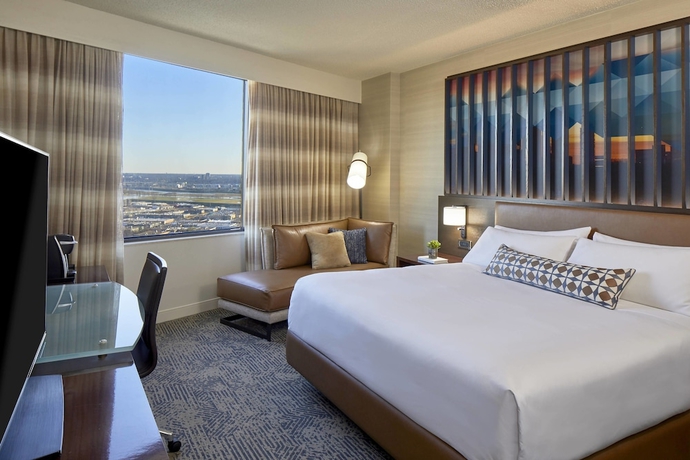 Imagen de la habitación del Hotel Renaissance Dallas. Foto 6