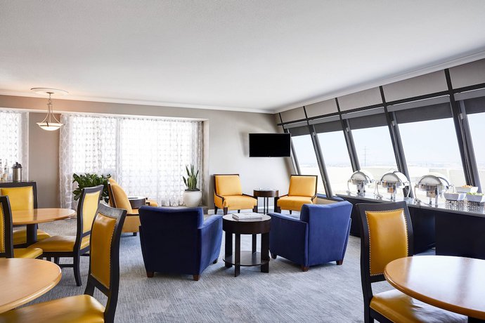 Imagen de los interiores del Hotel Renaissance Denver Hotel & Conference Center. Foto 13