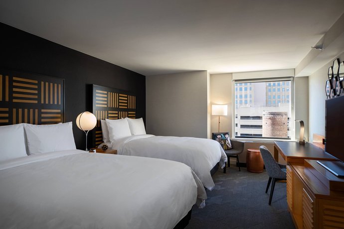 Imagen de la habitación del Hotel Renaissance Des Moines Savery. Foto 10