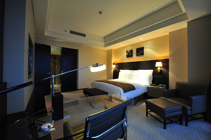 Imagen de la habitación del Hotel Renaissance Guiyang. Foto 5