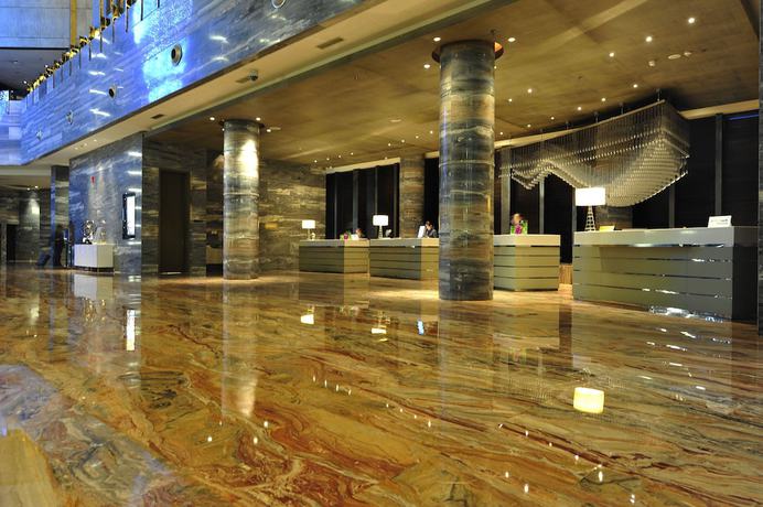 Imagen de los interiores del Hotel Renaissance Guiyang. Foto 16