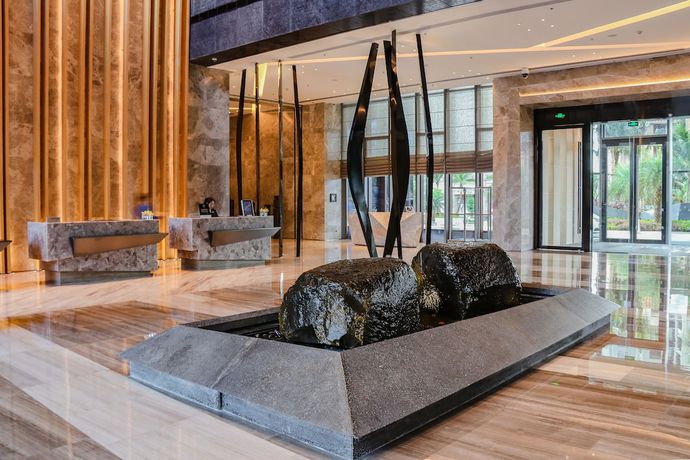 Imagen de los interiores del Hotel Renaissance Haikou. Foto 20