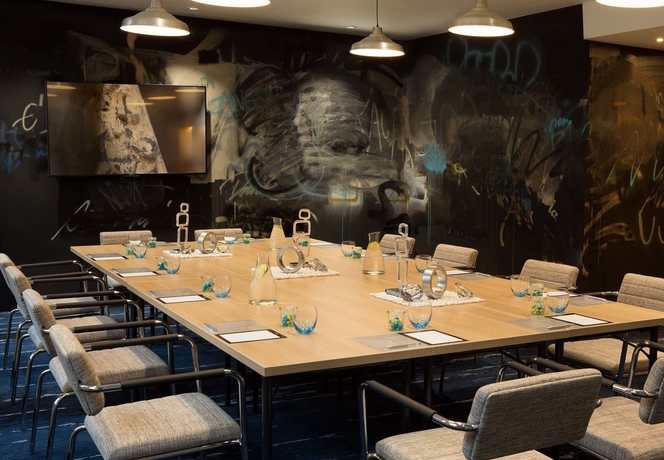 Imagen de los interiores del Hotel Renaissance Hamburg. Foto 9