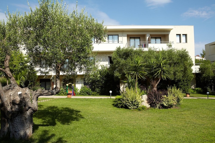 Imagen de los exteriores del Hotel Renaissance Hanioti Resort. Foto 11