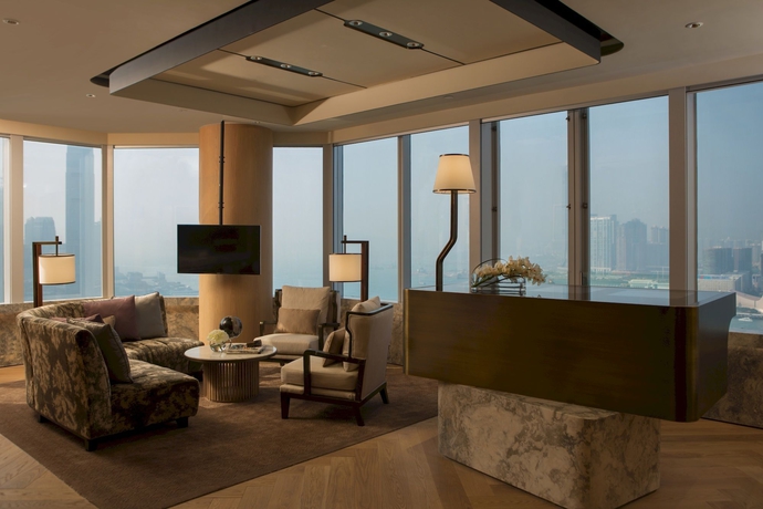 Imagen de los interiores del Hotel Renaissance Hong Kong Harbour View. Foto 16
