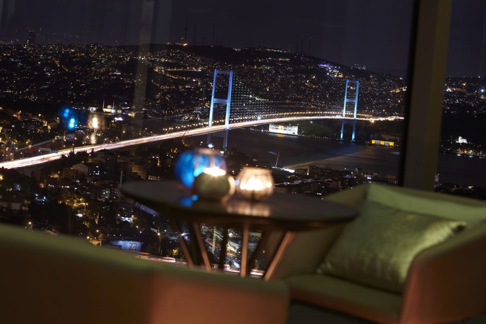 Imagen general del Hotel Renaissance Istanbul Polat Bosphorus. Foto 1