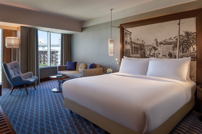 Imagen de la habitación del Hotel Renaissance Izmir. Foto 10
