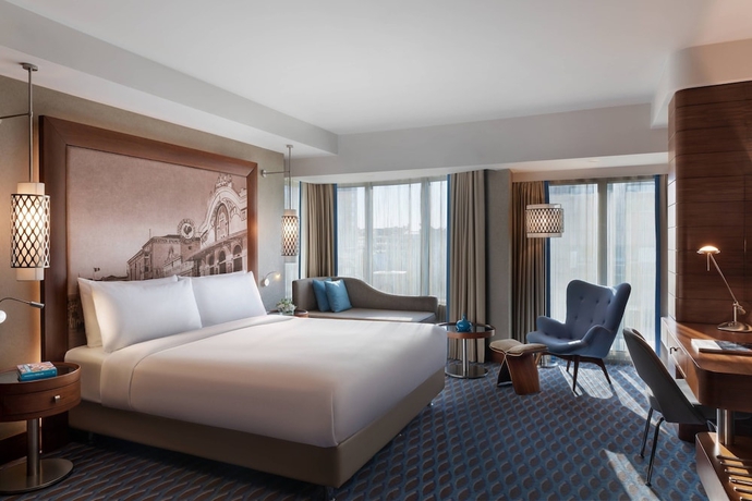 Imagen de la habitación del Hotel Renaissance Izmir. Foto 12