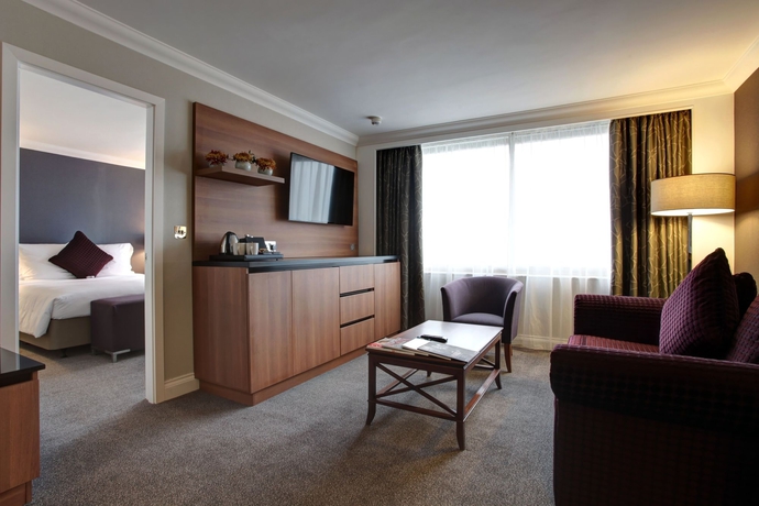 Imagen de los interiores del Hotel Renaissance London Heathrow. Foto 10