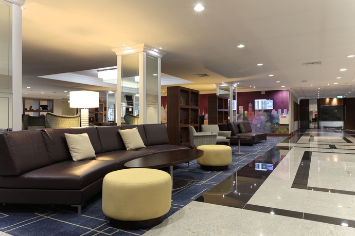 Imagen de los interiores del Hotel Renaissance London Heathrow. Foto 13