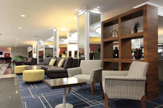 Imagen de los interiores del Hotel Renaissance London Heathrow. Foto 14