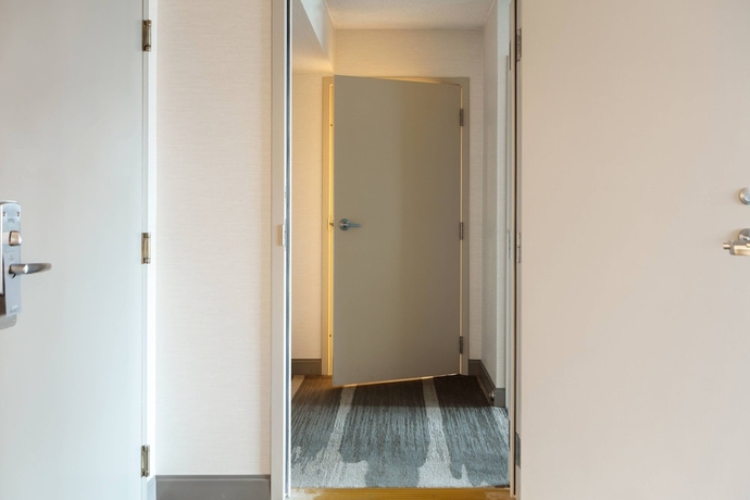 Imagen de la habitación del Hotel Renaissance Los Angeles Airport. Foto 9