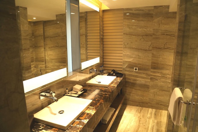 Imagen de la habitación del Hotel Renaissance Lucknow. Foto 8