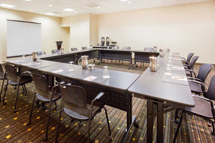 Imagen de los interiores del Hotel Renaissance Minneapolis Bloomington. Foto 8