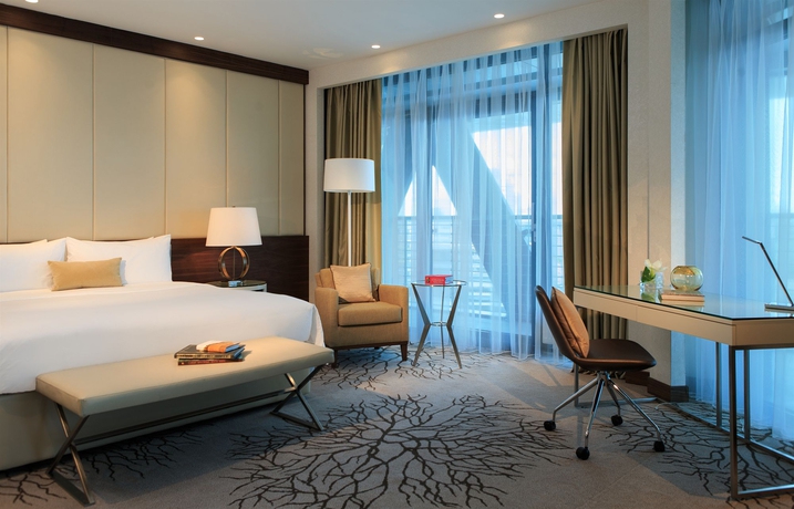 Imagen de la habitación del Hotel Renaissance Minsk. Foto 7