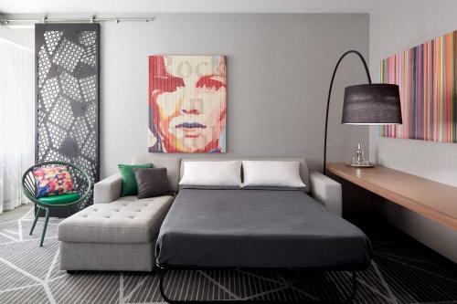 Imagen general del Hotel Renaissance Montreal Downtown. Foto 9