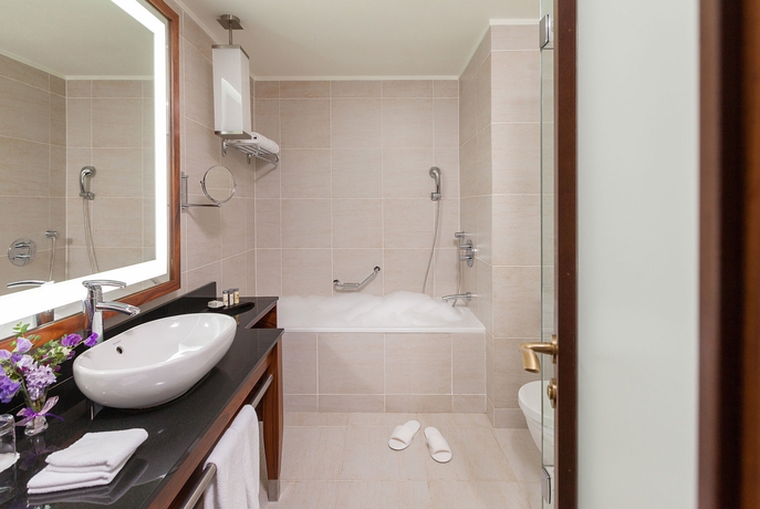 Imagen de la habitación del Hotel Renaissance Moscow Monarch Centre. Foto 7