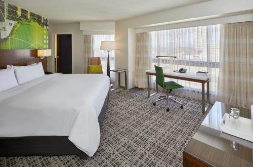 Imagen de la habitación del Hotel Renaissance Nashville. Foto 12